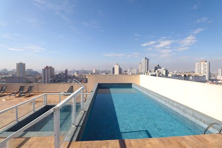 Studio à venda com 24m², 1 quarto e sem vaga Studio à venda com 24m², 1 quarto e sem vagaÁrea comum - Piscina