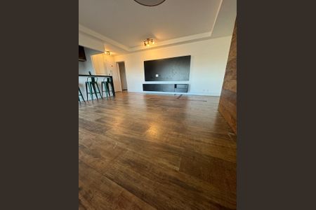 Sala de apartamento à venda com 2 quartos, 94m² em Alphaville, Santana de Parnaíba