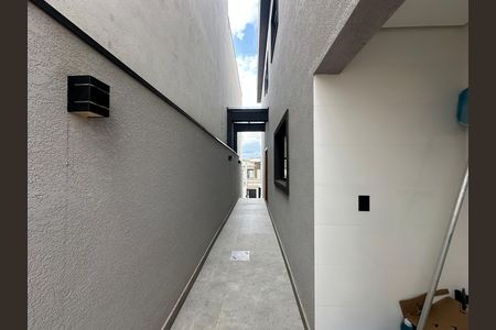 Casa de condomínio à venda com 171m², 3 quartos e 2 vagasQuintal