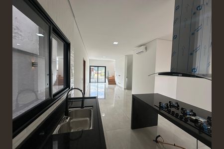 Casa de condomínio à venda com 171m², 3 quartos e 2 vagasCozinha