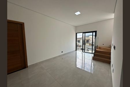 Casa de condomínio à venda com 171m², 3 quartos e 2 vagasSala