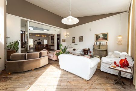Sala de casa à venda com 3 quartos, 720m² em Residencial Seis (Alphaville), Santana de Parnaíba