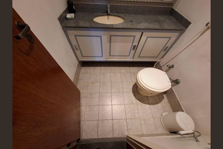 Apartamento para alugar com 110m², 2 quartos e 1 vaga Apartamento para alugar com 110m², 2 quartos e 1 vagaBanheiro 2