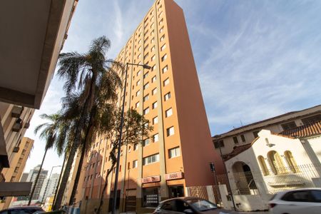 Apartamento à venda com 48m², 1 quarto e sem vagaFachada