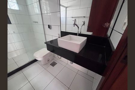 Apartamento à venda com 102m², 2 quartos e 2 vagas Apartamento à venda com 102m², 2 quartos e 2 vagasBanheiro