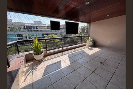 Varanda de apartamento para alugar com 2 quartos, 102m² em Recreio dos Bandeirantes, Rio de Janeiro