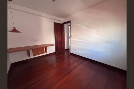 Apartamento à venda com 102m², 2 quartos e 2 vagas Apartamento à venda com 102m², 2 quartos e 2 vagasQuarto 1
