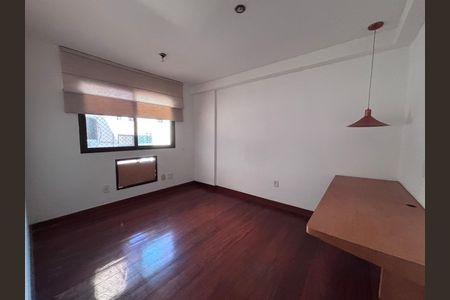 Quarto 1 de apartamento para alugar com 2 quartos, 102m² em Recreio dos Bandeirantes, Rio de Janeiro
