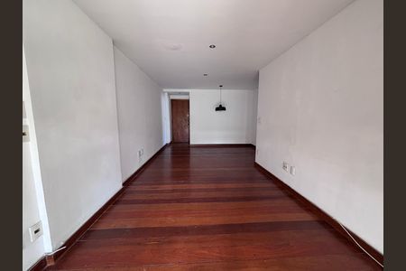 Apartamento à venda com 102m², 2 quartos e 2 vagas Apartamento à venda com 102m², 2 quartos e 2 vagasSala