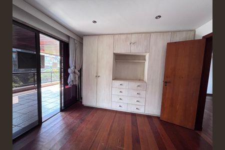 Apartamento à venda com 102m², 2 quartos e 2 vagas Apartamento à venda com 102m², 2 quartos e 2 vagasQuarto 2