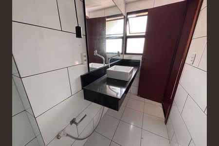 Apartamento à venda com 102m², 2 quartos e 2 vagas Apartamento à venda com 102m², 2 quartos e 2 vagasBanheiro do Quarto 2