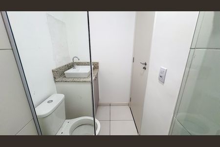 Apartamento para alugar com 34m², 2 quartos e 1 vaga Apartamento para alugar com 34m², 2 quartos e 1 vagaBanheiro