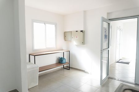 Apartamento para alugar com 34m², 2 quartos e 1 vaga Apartamento para alugar com 34m², 2 quartos e 1 vagaLavanderia