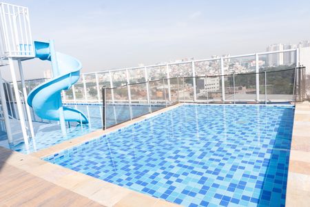 Apartamento para alugar com 34m², 2 quartos e 1 vaga Apartamento para alugar com 34m², 2 quartos e 1 vagaPiscina