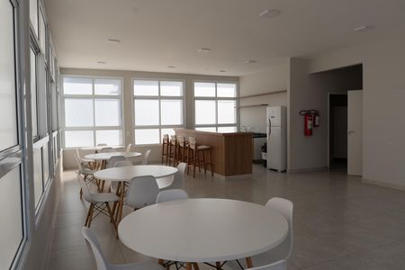 Apartamento para alugar com 34m², 2 quartos e 1 vaga Apartamento para alugar com 34m², 2 quartos e 1 vagaSalão de Festas