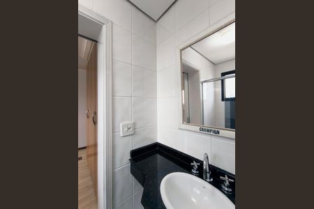 Apartamento para alugar com 140m², 4 quartos e 2 vagas Apartamento para alugar com 140m², 4 quartos e 2 vagasBanheiro da Suíte 2