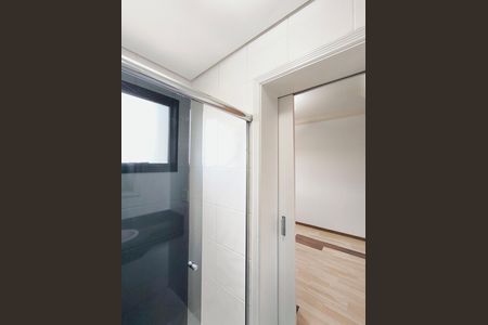 Apartamento para alugar com 140m², 4 quartos e 2 vagas Apartamento para alugar com 140m², 4 quartos e 2 vagasBanheiro da Suíte 2