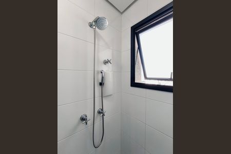Apartamento para alugar com 140m², 4 quartos e 2 vagas Apartamento para alugar com 140m², 4 quartos e 2 vagasBanheiro 3