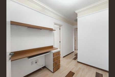 Apartamento para alugar com 140m², 4 quartos e 2 vagas Apartamento para alugar com 140m², 4 quartos e 2 vagasEscritório