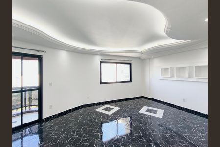 Apartamento para alugar com 140m², 4 quartos e 2 vagas Apartamento para alugar com 140m², 4 quartos e 2 vagasSala