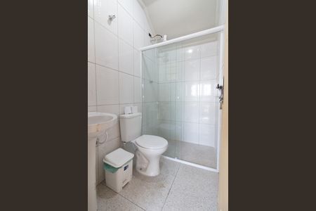 Casa à venda com 220m², 6 quartos e 2 vagasBanheiro - Casa 2