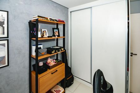 Quarto 1 de apartamento para alugar com 2 quartos, 47m² em Itatiaia, Belo Horizonte