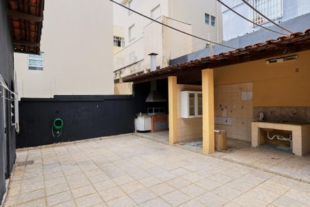 Casa para alugar com 360m², 4 quartos e 5 vagasÁrea externa