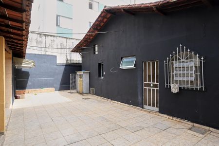 Casa para alugar com 360m², 4 quartos e 5 vagasÁrea externa
