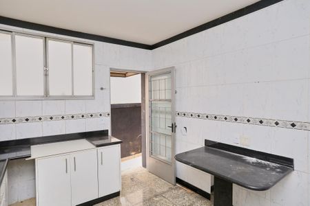 Casa para alugar com 360m², 4 quartos e 5 vagasCozinha