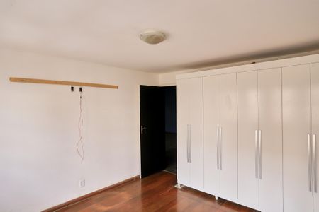 Casa para alugar com 360m², 4 quartos e 5 vagasSala 1
