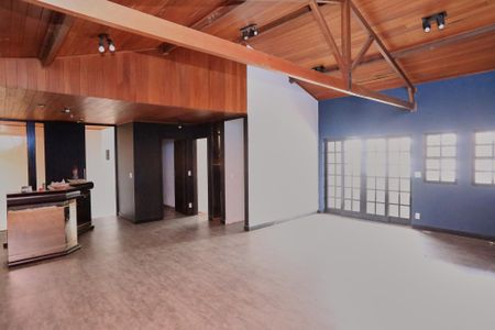 Casa para alugar com 360m², 4 quartos e 5 vagasSalão de Festas