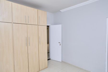 Casa para alugar com 360m², 4 quartos e 5 vagasSuíte 2