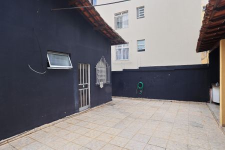 Casa para alugar com 360m², 4 quartos e 5 vagasÁrea externa