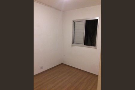 Quarto 2 de apartamento para alugar com 2 quartos, 56m² em Cohab, São Paulo