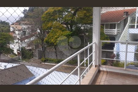 Casa à venda com 4 quartos, 570m² em Vila Irmaos Arnoni, São Paulo