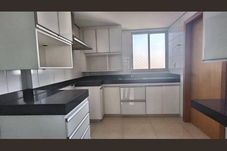 Apartamento à venda com 3 quartos, 85m² em Alto Caiçaras, Belo Horizonte
