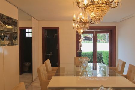 Casa para alugar com 600m², 4 quartos e 4 vagasSala de Jantar