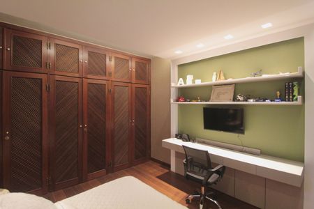 Casa para alugar com 600m², 4 quartos e 4 vagasSuite 2