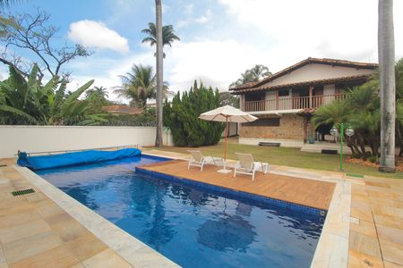 Casa para alugar com 600m², 4 quartos e 4 vagasPiscina