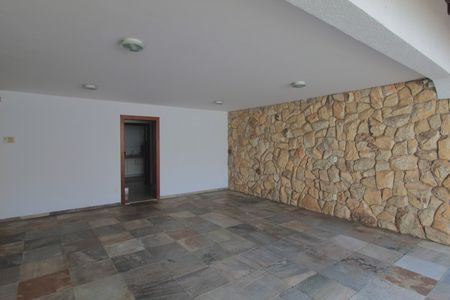 Casa para alugar com 600m², 4 quartos e 4 vagasGaragem