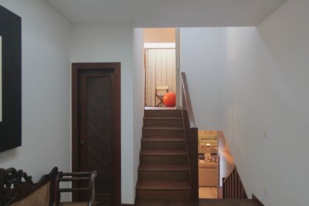 Casa para alugar com 600m², 4 quartos e 4 vagasHall dos Quartos