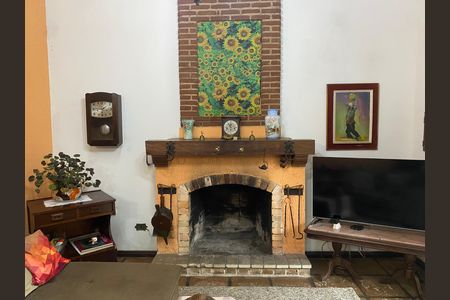Casa de condomínio à venda com 167m², 3 quartos e 4 vagasSala