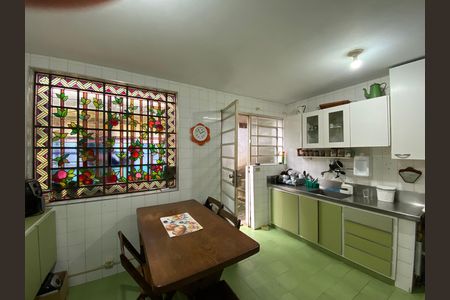 Casa de condomínio à venda com 167m², 3 quartos e 4 vagasCozinha