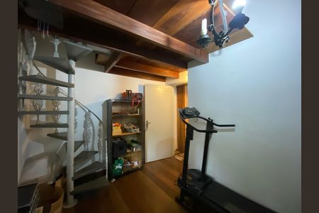 Casa de condomínio à venda com 167m², 3 quartos e 4 vagasQuarto 1