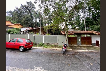Casa de condomínio à venda com 167m², 3 quartos e 4 vagasVista da Rua