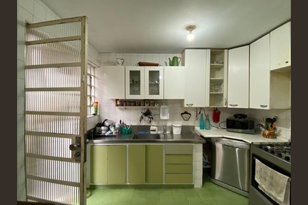Casa de condomínio à venda com 167m², 3 quartos e 4 vagasCozinha