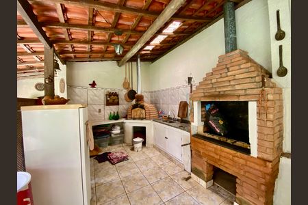 Casa de condomínio à venda com 167m², 3 quartos e 4 vagasQuintal Gourmet