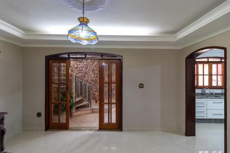 Casa para alugar com 480m², 5 quartos e 4 vagasSala 02