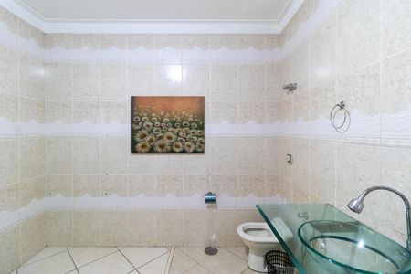 Casa para alugar com 480m², 5 quartos e 4 vagasBanheiro da Suíte 02