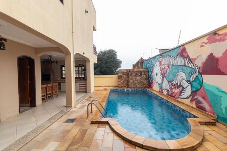 Casa para alugar com 480m², 5 quartos e 4 vagasPiscina
